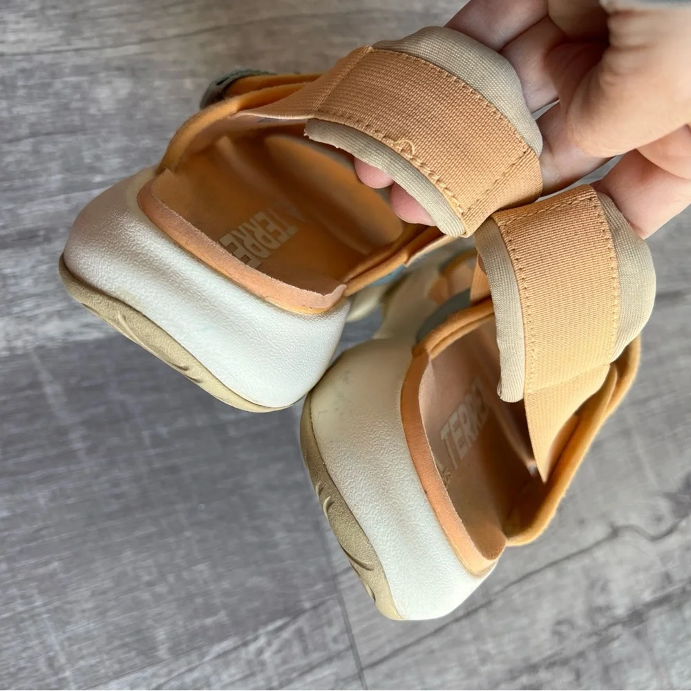 Adidas Womens TERREX SUMRA SANDALS FX6049 ORANGE WHITE US 6